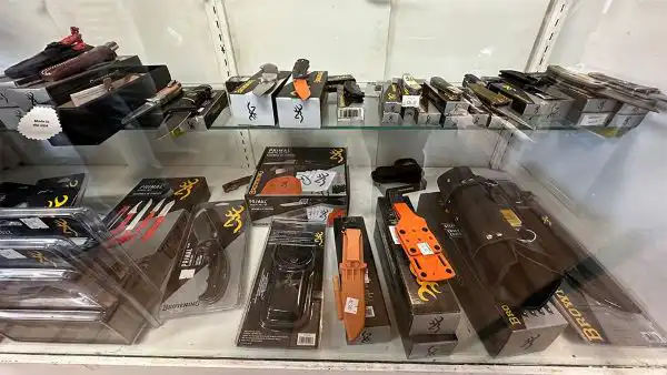 Photo Gallery Image 0